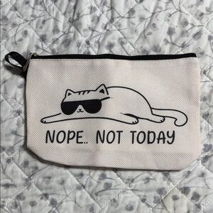 Cat Print Pouch with Zipper